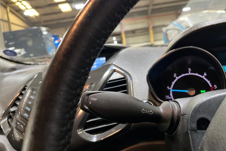 Ford ECOSPORT Photo autoimg-aaa981f2e6beb23ed9aa89eaf9c1964dbd6dc21e.jpg