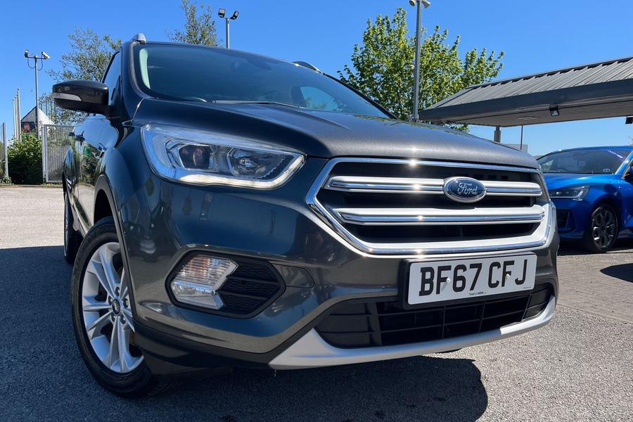 Ford KUGA Photo autoimg-aaaa5ae04cfd99b3d0d3b8b6e80ac2ad0624b505.jpg