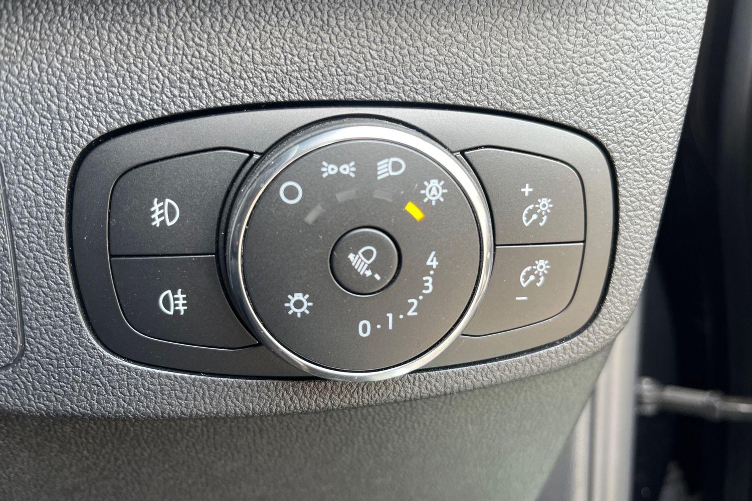 Ford FOCUS Photo 29