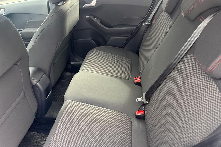 Ford FIESTA Photo autoimg-aaac2333ff61ed5e94d1083ad62ec94106c89c52.jpg