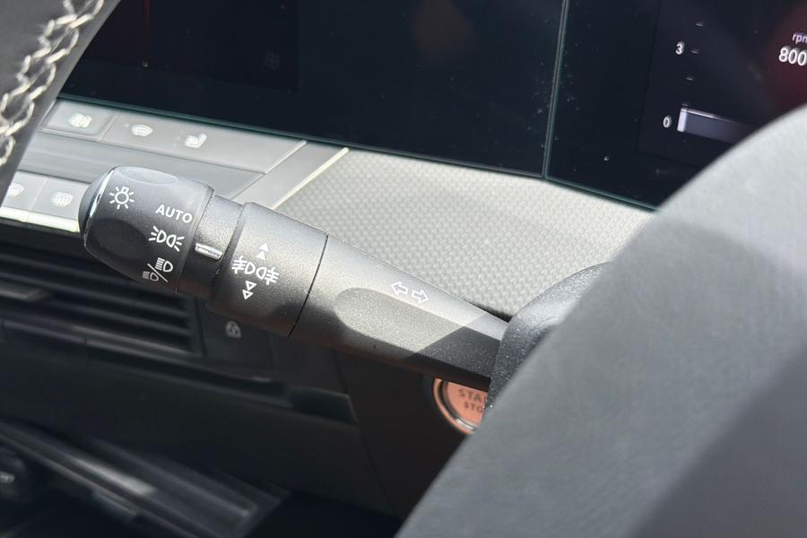 Vauxhall ASTRA Photo autoimg-aaadc0e2cfe6b6daa63b0b6fd93a26f3def30c70.jpg