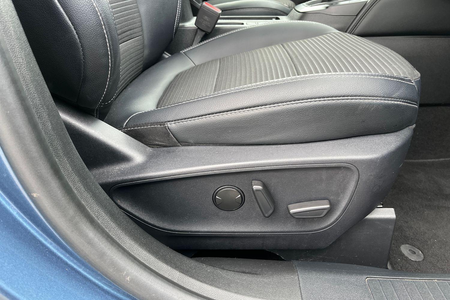 Ford Kuga Photo 25