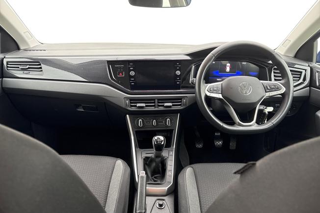 VOLKSWAGEN Polo Photo 10