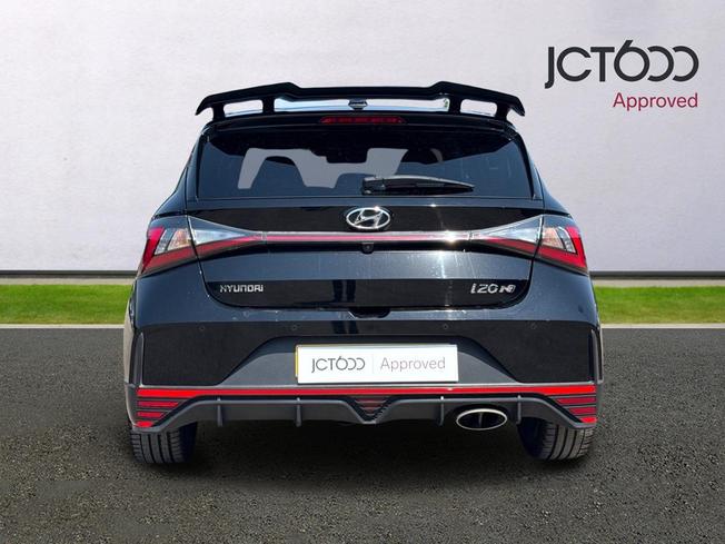 HYUNDAI i20 Photo 7