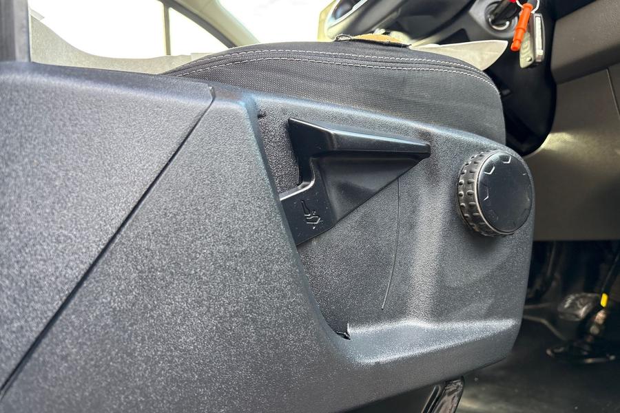Ford TRANSIT CUSTOM Photo autoimg-aab41e375bf57d4623341b922c0bf48286dd9276.jpg