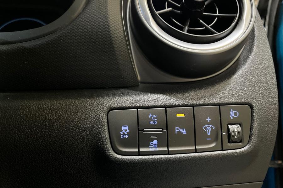 Hyundai KONA Photo autoimg-aab4a699ffb45b02781aaea5d354195607e2db5c.jpg
