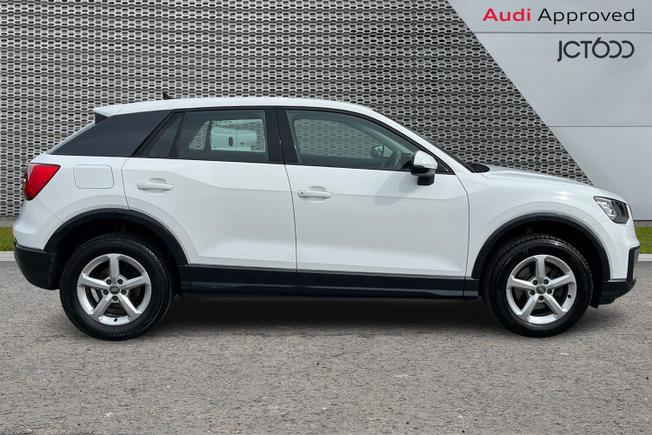 Audi Q2 Photo 4