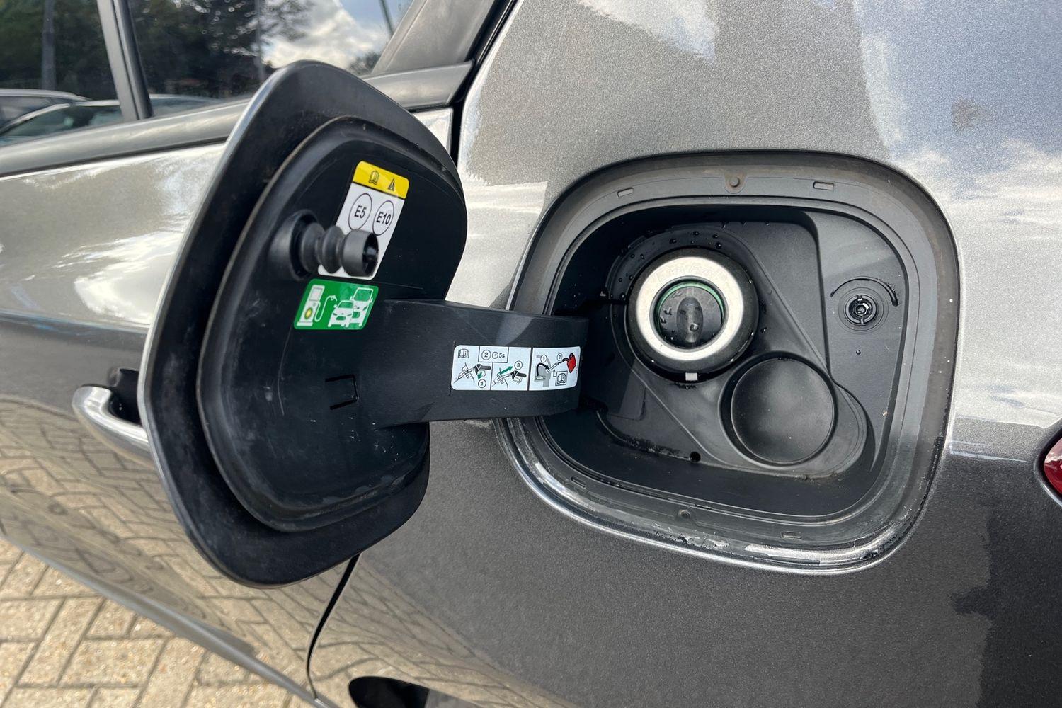 Ford FOCUS Photo 25