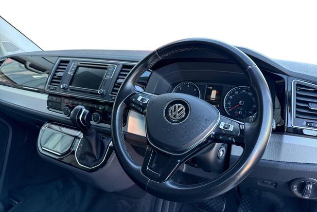 VOLKSWAGEN Caravelle Photo 10