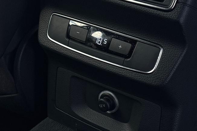 AUDI Q5 Photo 29