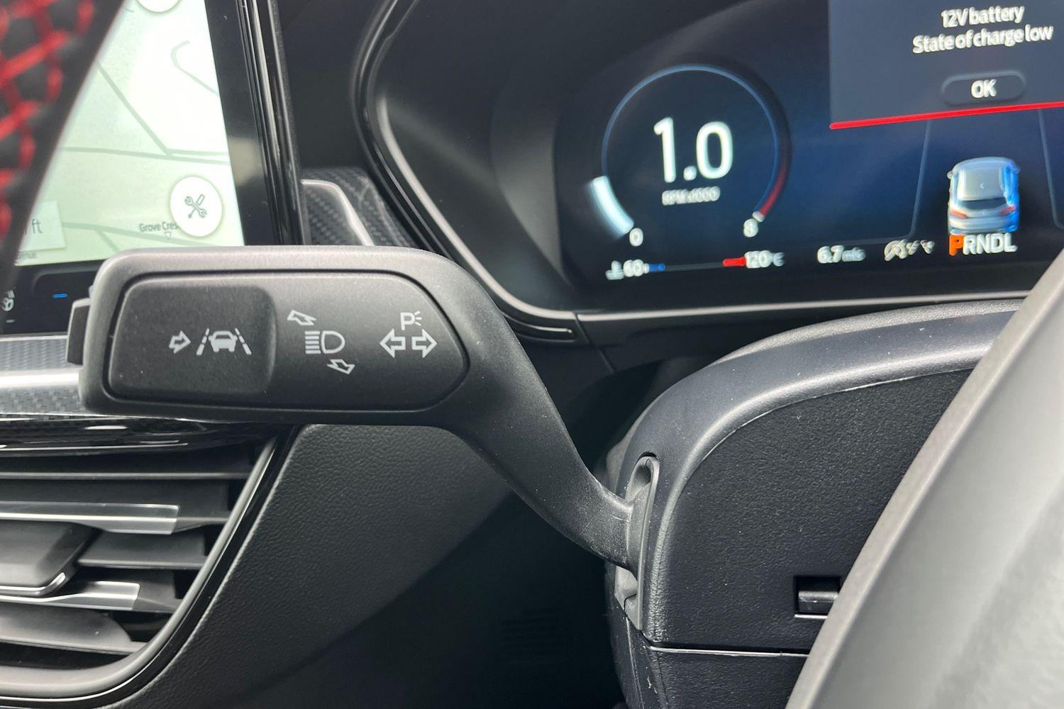 Ford Focus Photo 13