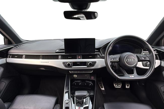AUDI S4 Photo 10