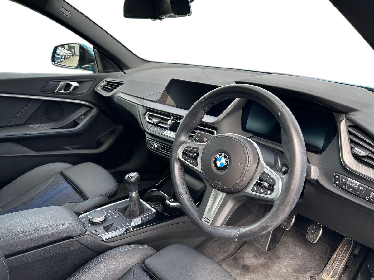 BMW 2 Series Gran Coupe Photo 18