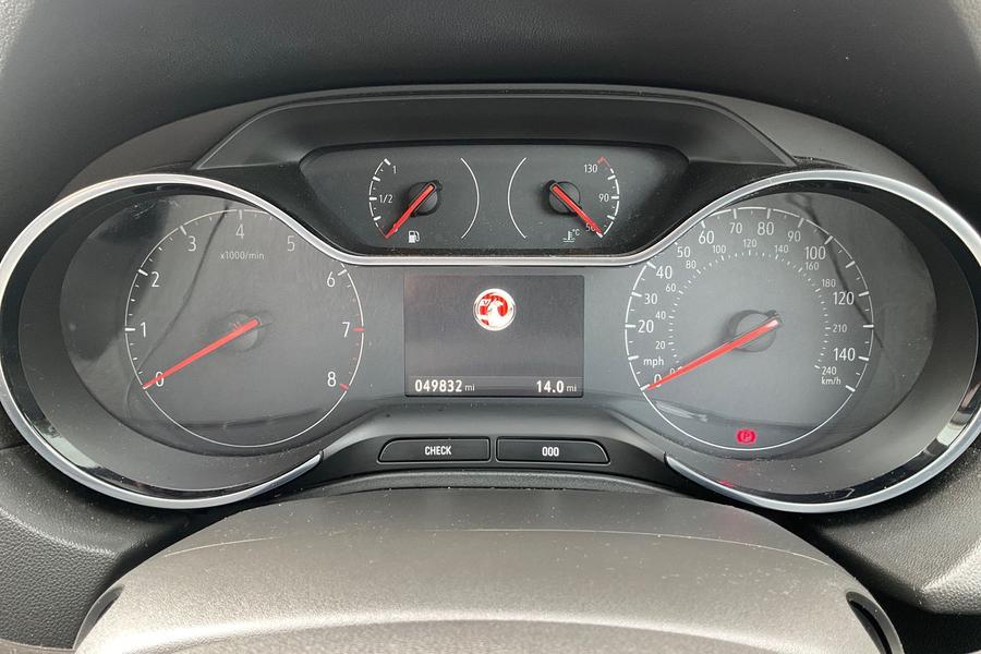 Vauxhall GRANDLAND X Photo autoimg-aaca211eda5dcb536812abf8e2a142707f78133f.jpg