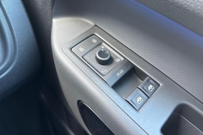 Volkswagen ID. Buzz Photo 39