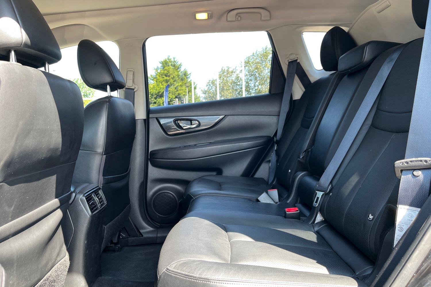 Nissan X-TRAIL Photo 19