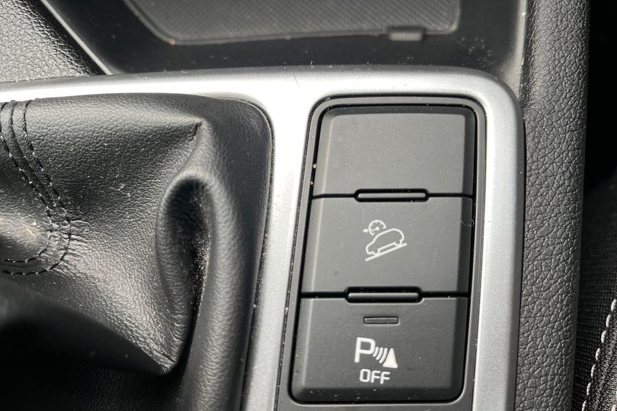Kia Sportage Photo autoimg-aacfa147ec148cc54e69a3b52714fcda911fa343.jpg