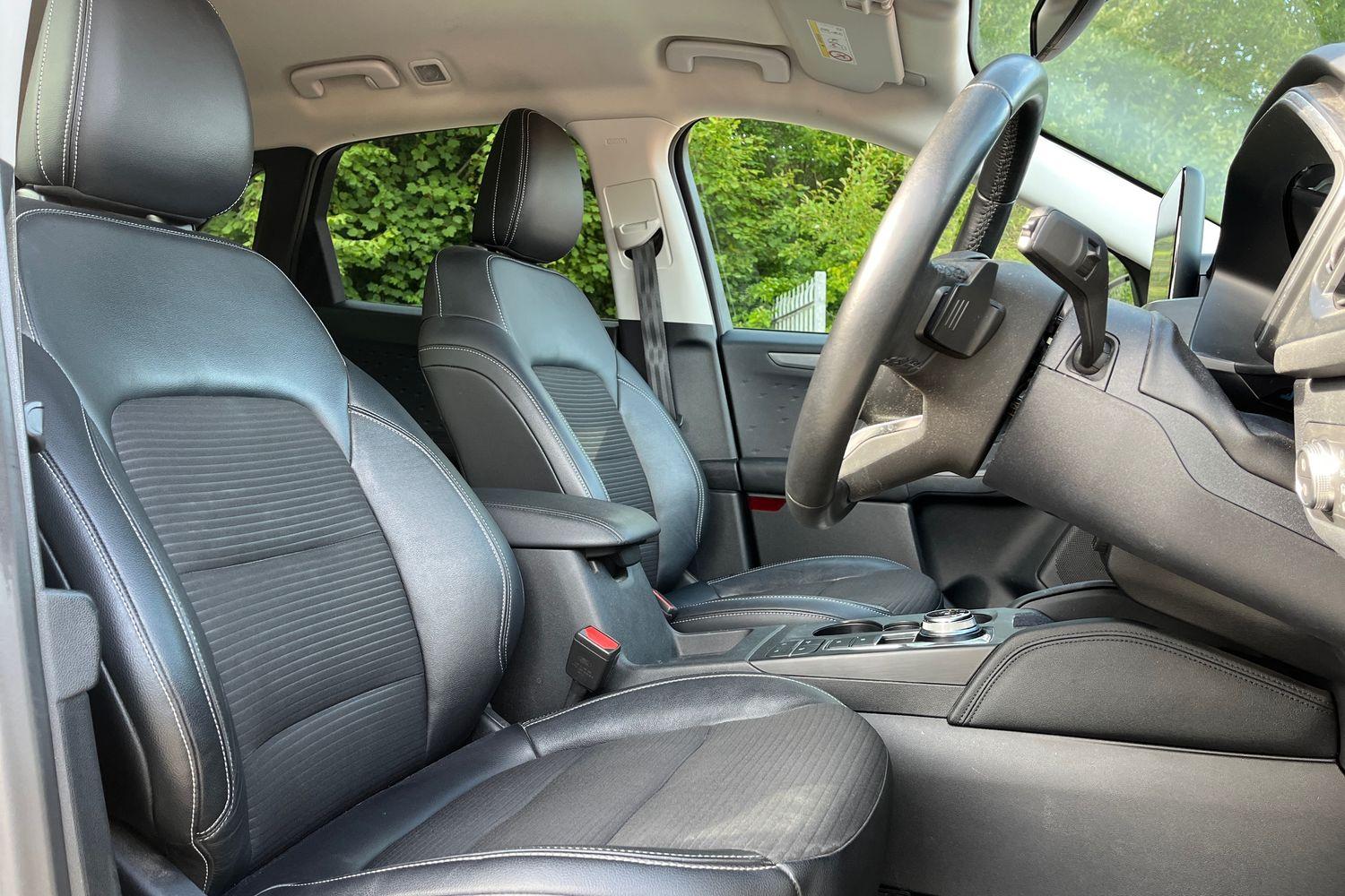 Ford Kuga Photo 16