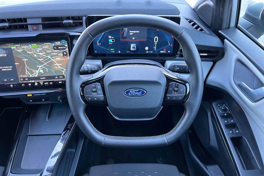 Ford PUMA Photo autoimg-aad7f0678493993c52376146e2038c5a9d0f57da.jpg