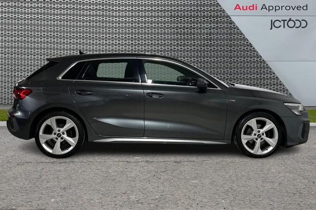 Audi A3 Photo 4