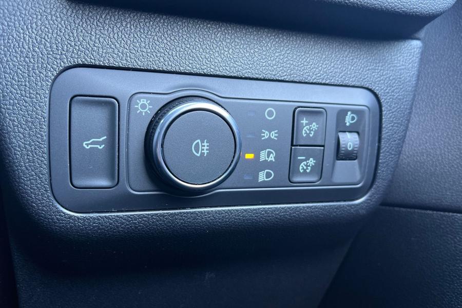 Ford Kuga Photo autoimg-aadb81c176fdad56d85f9a4ca01fe5d59f9a1c3c.jpg