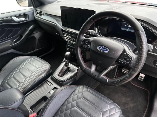 FORD Focus Photo 6