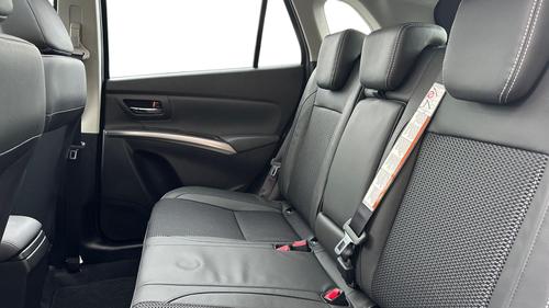 Suzuki S-CROSS Photo autoimg-aae34750d82a1a084a7460005bf931b49f6238ea.jpg