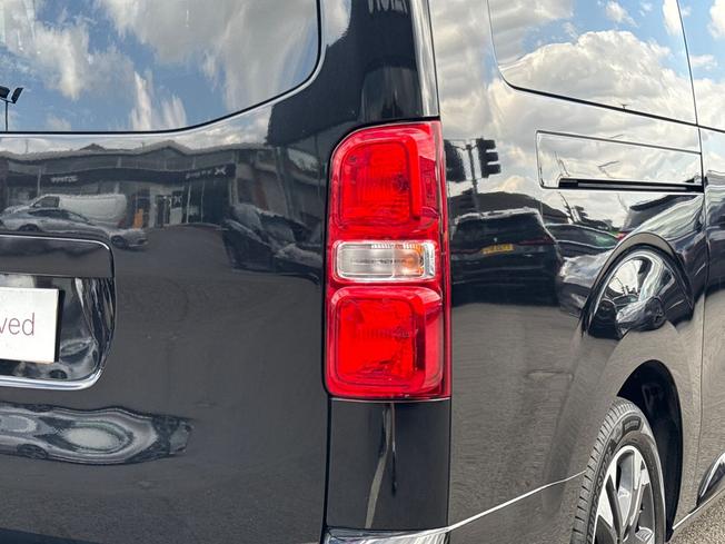 VAUXHALL Vivaro Life Electric Photo 18