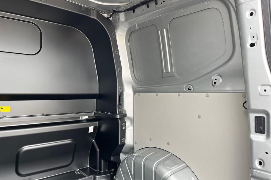 Used Ford TRANSIT CUSTOM KMZ9896 4