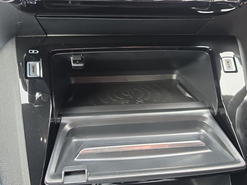 Used Peugeot 208 RY24YBX 37