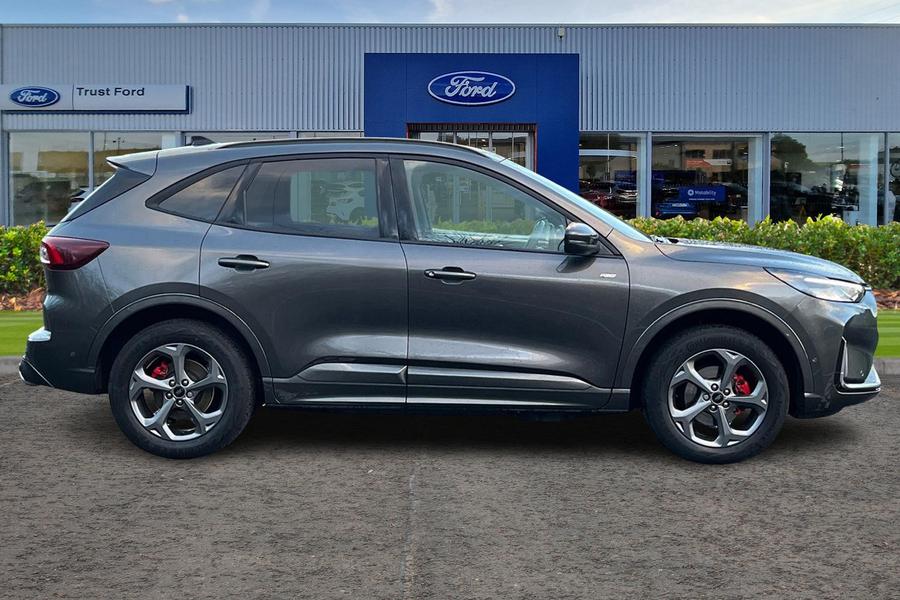 Ford KUGA Photo autoimg-aaeefec71ab446111788ee09803d619d34d78294.jpg