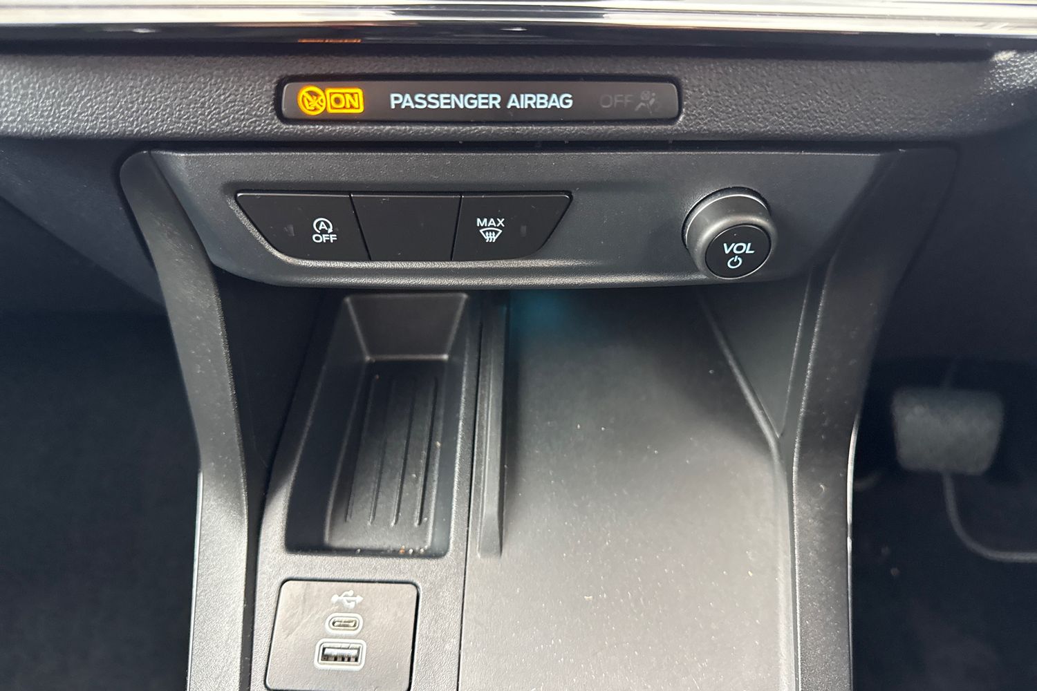 Ford PUMA Photo 27