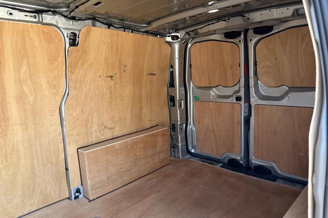 VOLKSWAGEN Transporter Photo 9