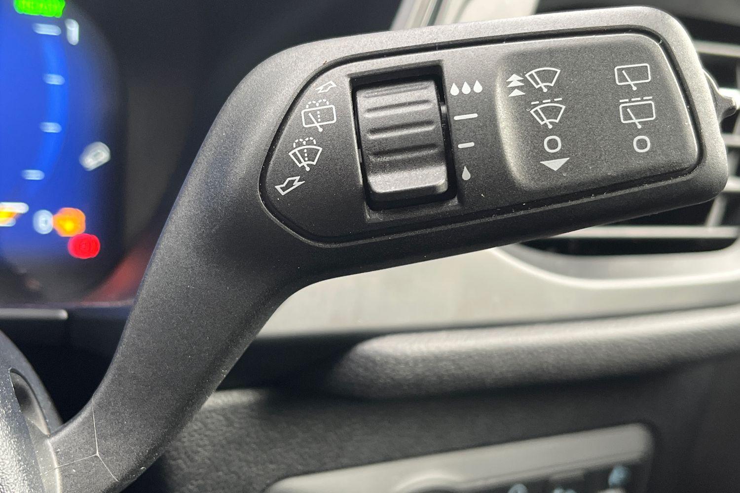 Ford KUGA Photo 14