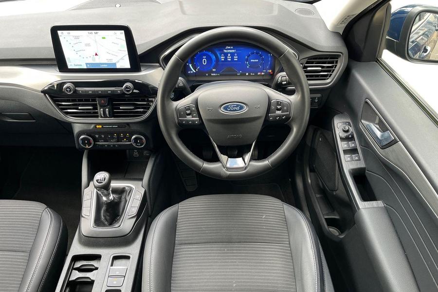 Ford KUGA Photo autoimg-aafc53f683a57afd4ddfe2b7979461de6d46f633.jpg