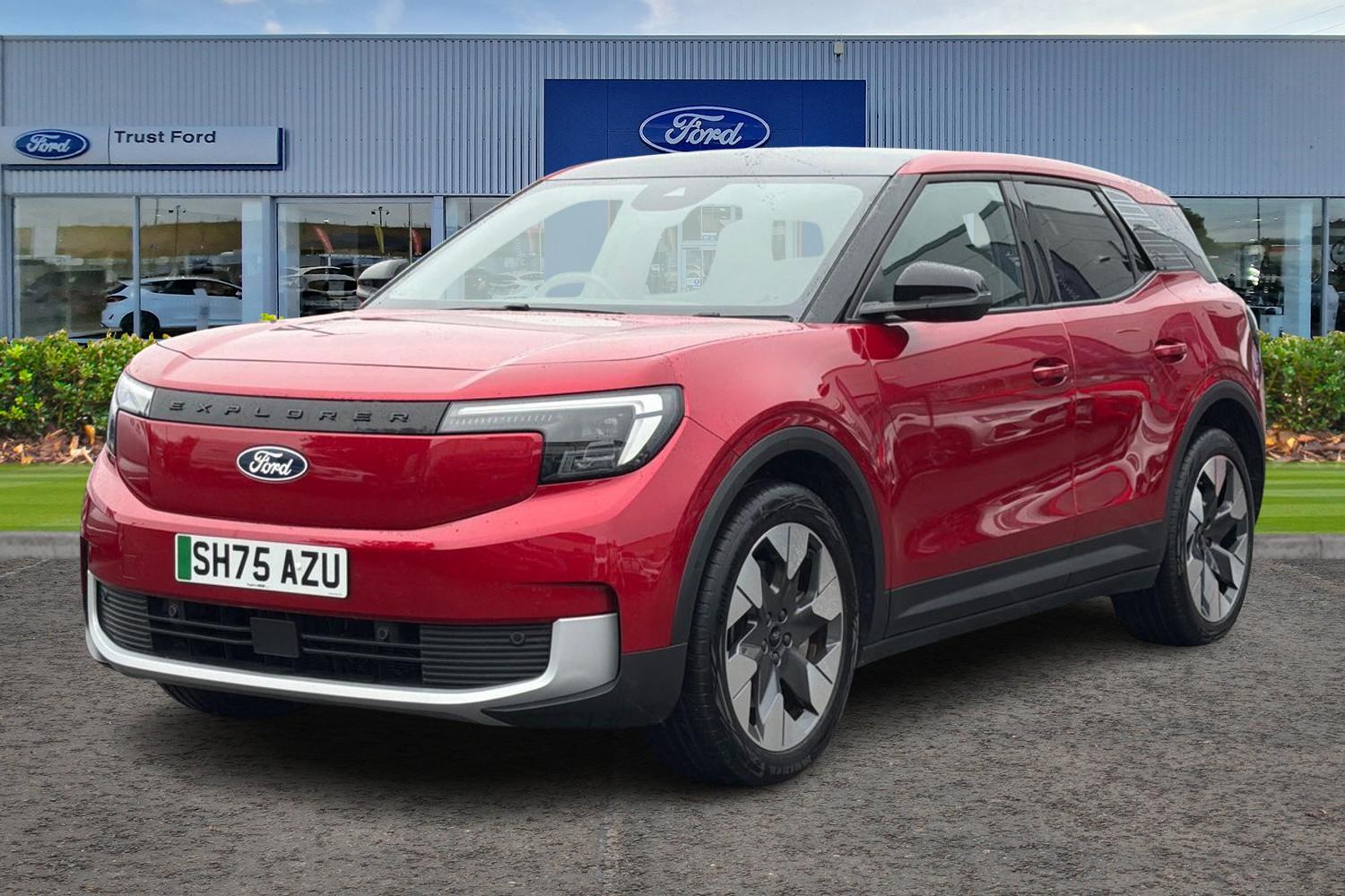 Ford EXPLORER Photo 4