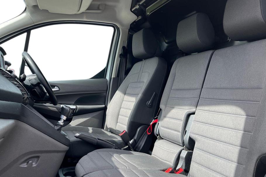 Used FORD TRANSIT CONNECT EX69UBS 10