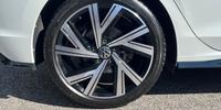 Volkswagen Golf Photo 4