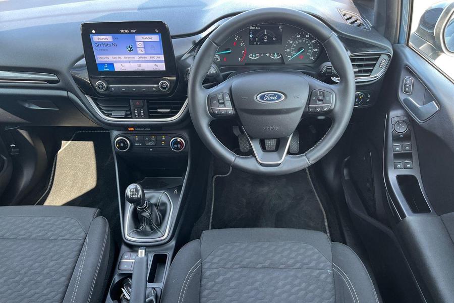Ford FIESTA Photo autoimg-ab01fc425fb9f2be6532a0e5489ebc11f28f4ef3.jpg