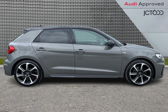 AUDI A1 Photo 4