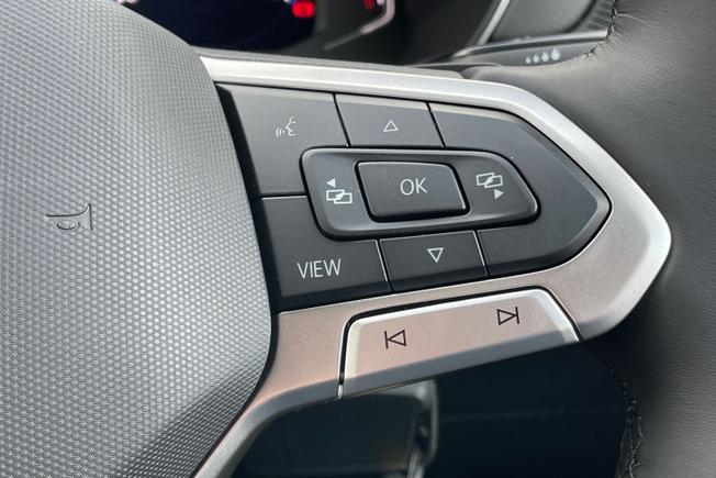 VOLKSWAGEN T-Cross Photo 17