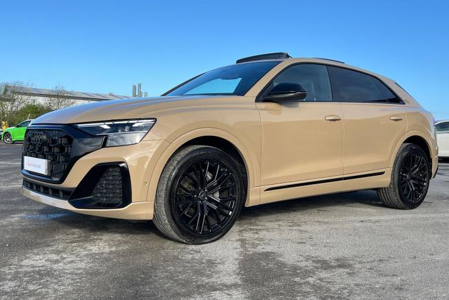 AUDI Q8 Photo 56