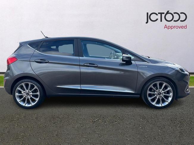 FORD Fiesta Photo 4