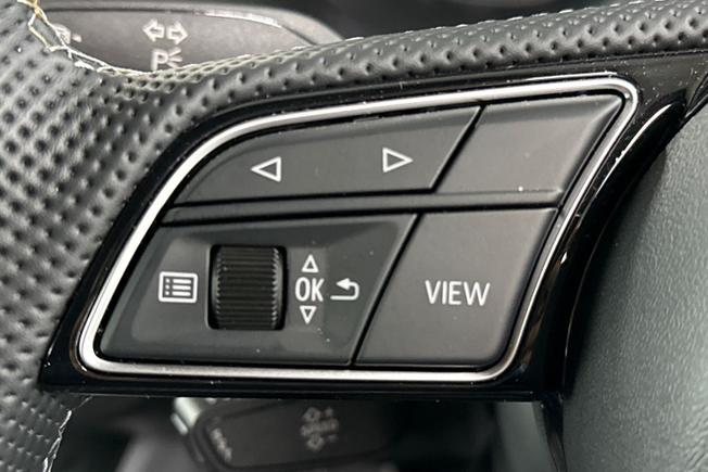 AUDI Q2 Photo 16