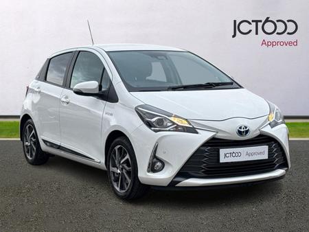 2020 TOYOTA Yaris 1.5 VVT-h Y20 Bi-tone Hatchback 5dr Petrol Hybrid E-CVT Euro 6 (s/s) (100 ps) Price: photo