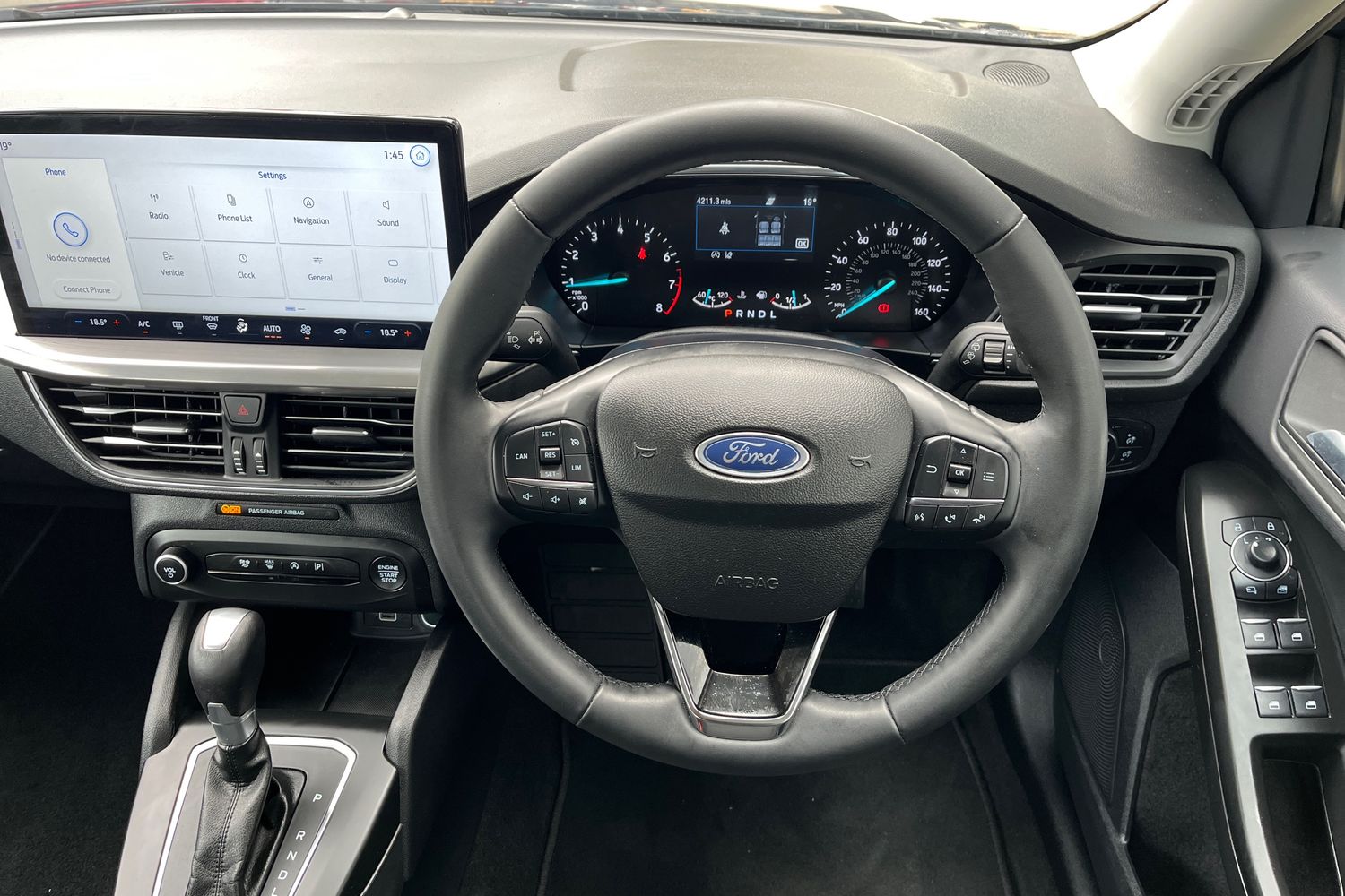 Ford FOCUS Photo 11