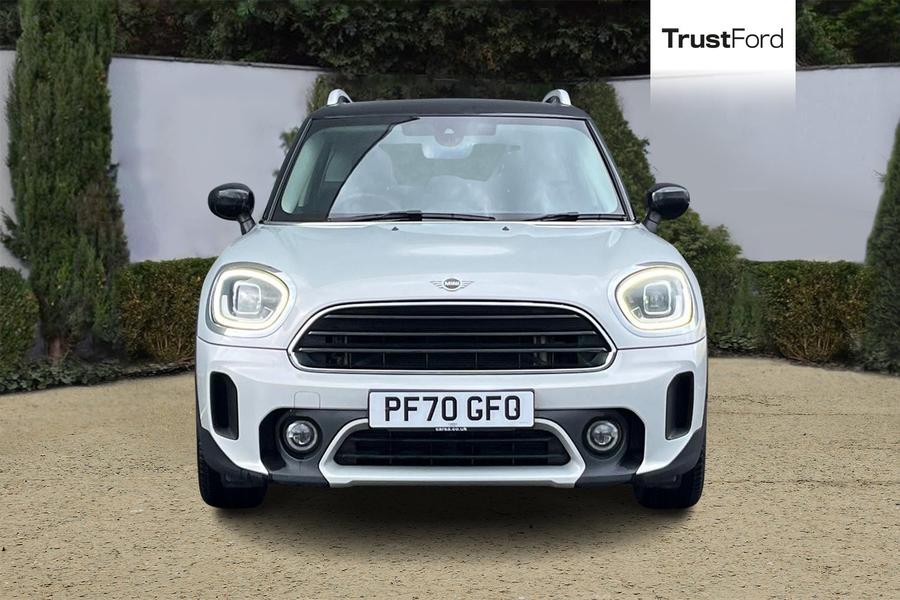 MINI Countryman Photo autoimg-ab1748f6ab22add00bb22738b5f2b8113d54030b.jpg