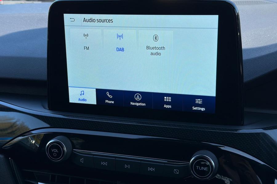 Ford KUGA Photo autoimg-ab1771e9a6b2b2ac654fb490b8237204f919b9b4.jpg