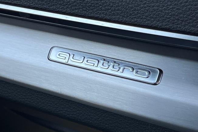 AUDI Q5 Photo 33
