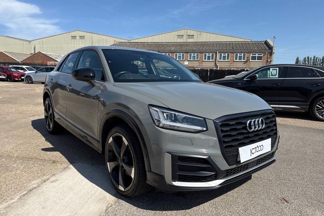 Audi Q2 Photo 22